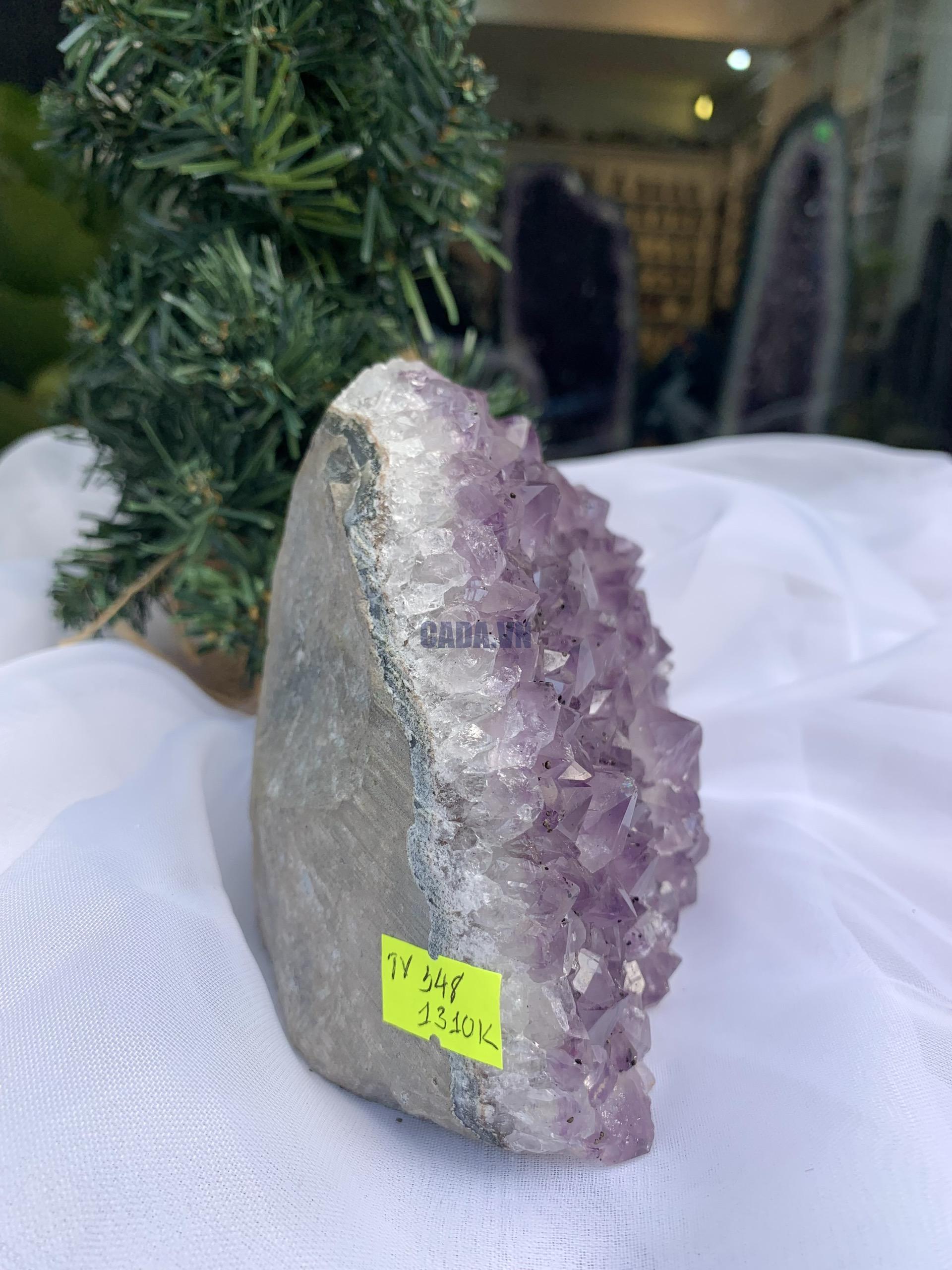 HỐC THẠCH ANH TÍM NHỎ – SMALL AMETHYST GEODE (TV348), KL: 1.310KG, KT: 12×14 CM