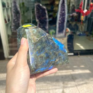 ĐÁ XÀ CỪ - HẮC NGUYỆT QUANG - Labradorite