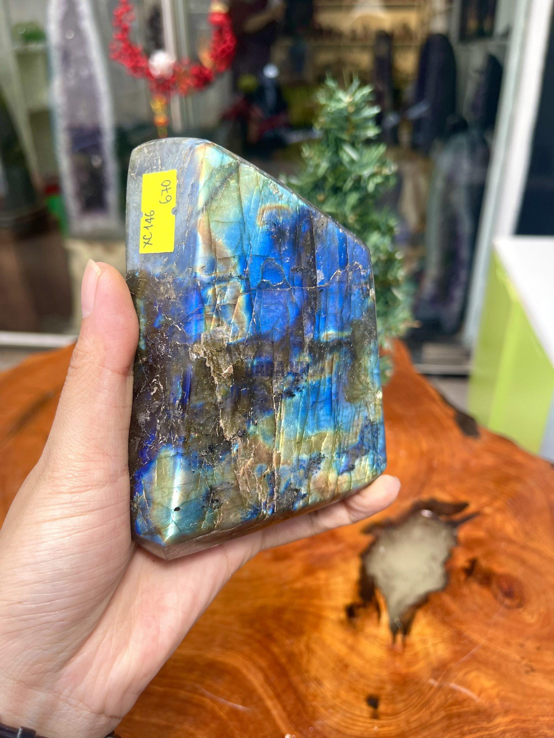 ĐÁ XÀ CỪ - HẮC NGUYỆT QUANG - Labradorite