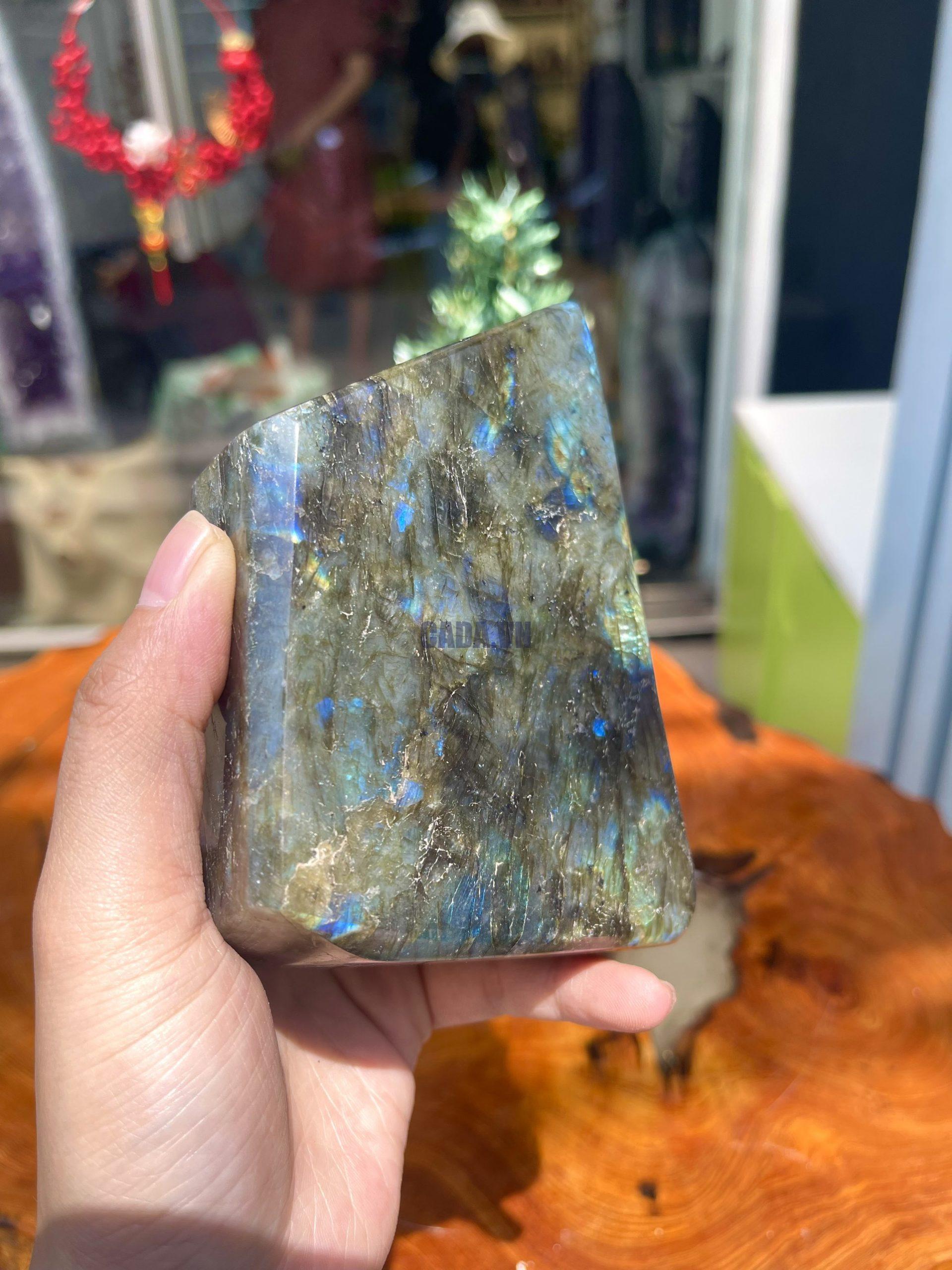 ĐÁ XÀ CỪ - HẮC NGUYỆT QUANG - Labradorite