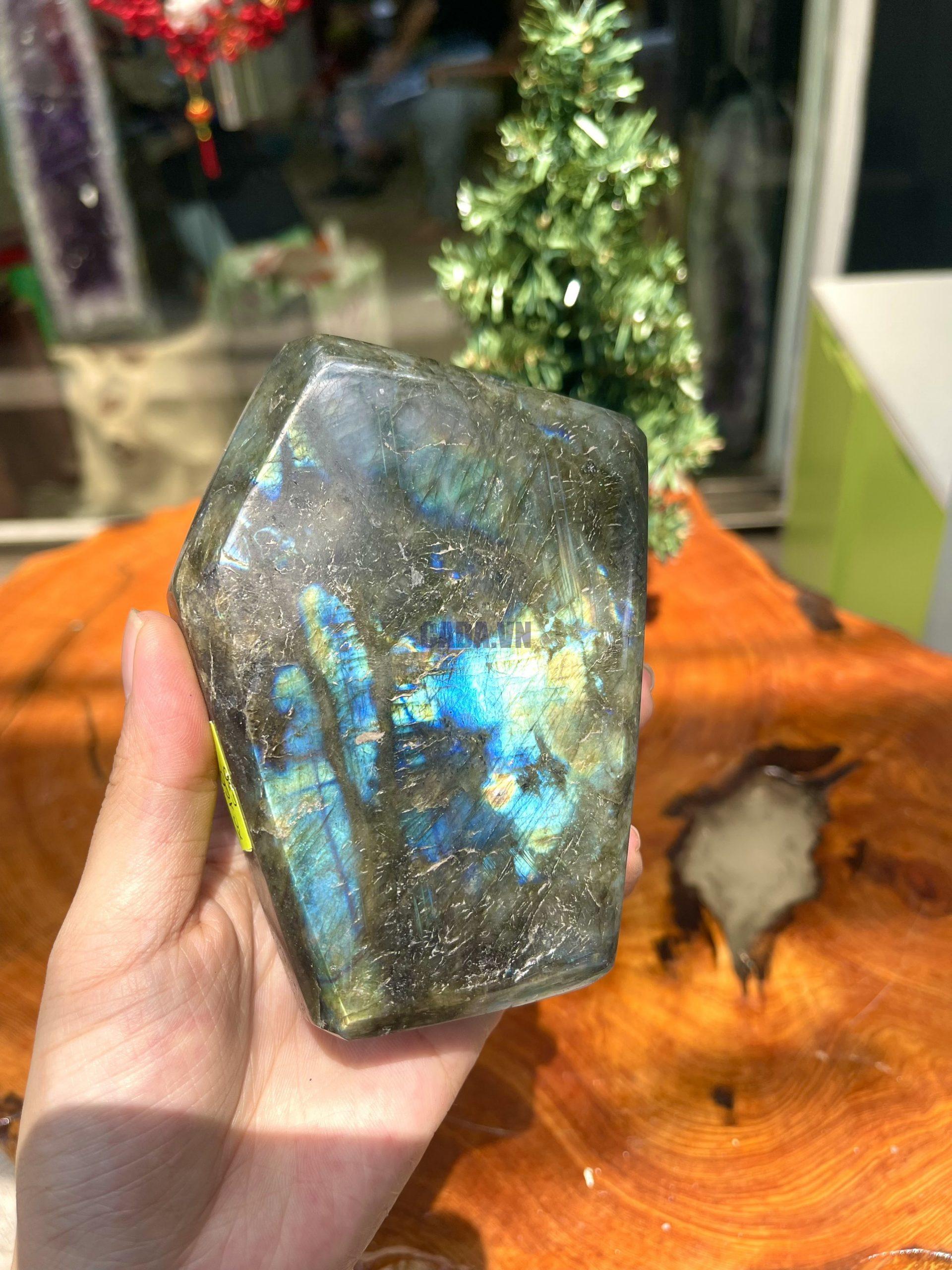 ĐÁ XÀ CỪ - HẮC NGUYỆT QUANG - Labradorite