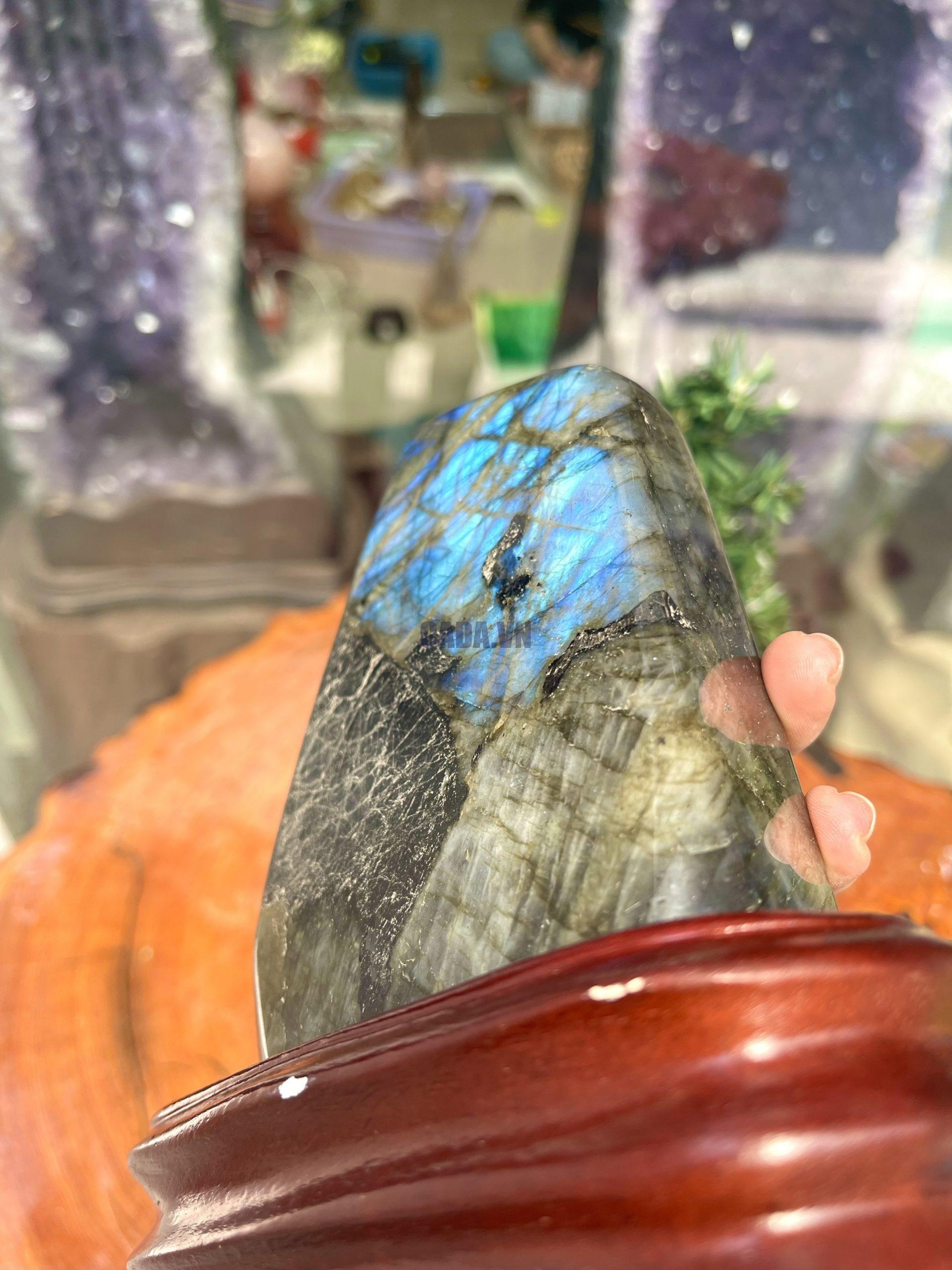 ĐÁ XÀ CỪ - HẮC NGUYỆT QUANG - Labradorite