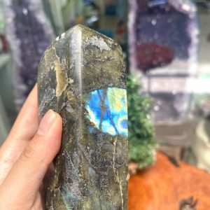 ĐÁ XÀ CỪ - HẮC NGUYỆT QUANG - Labradorite