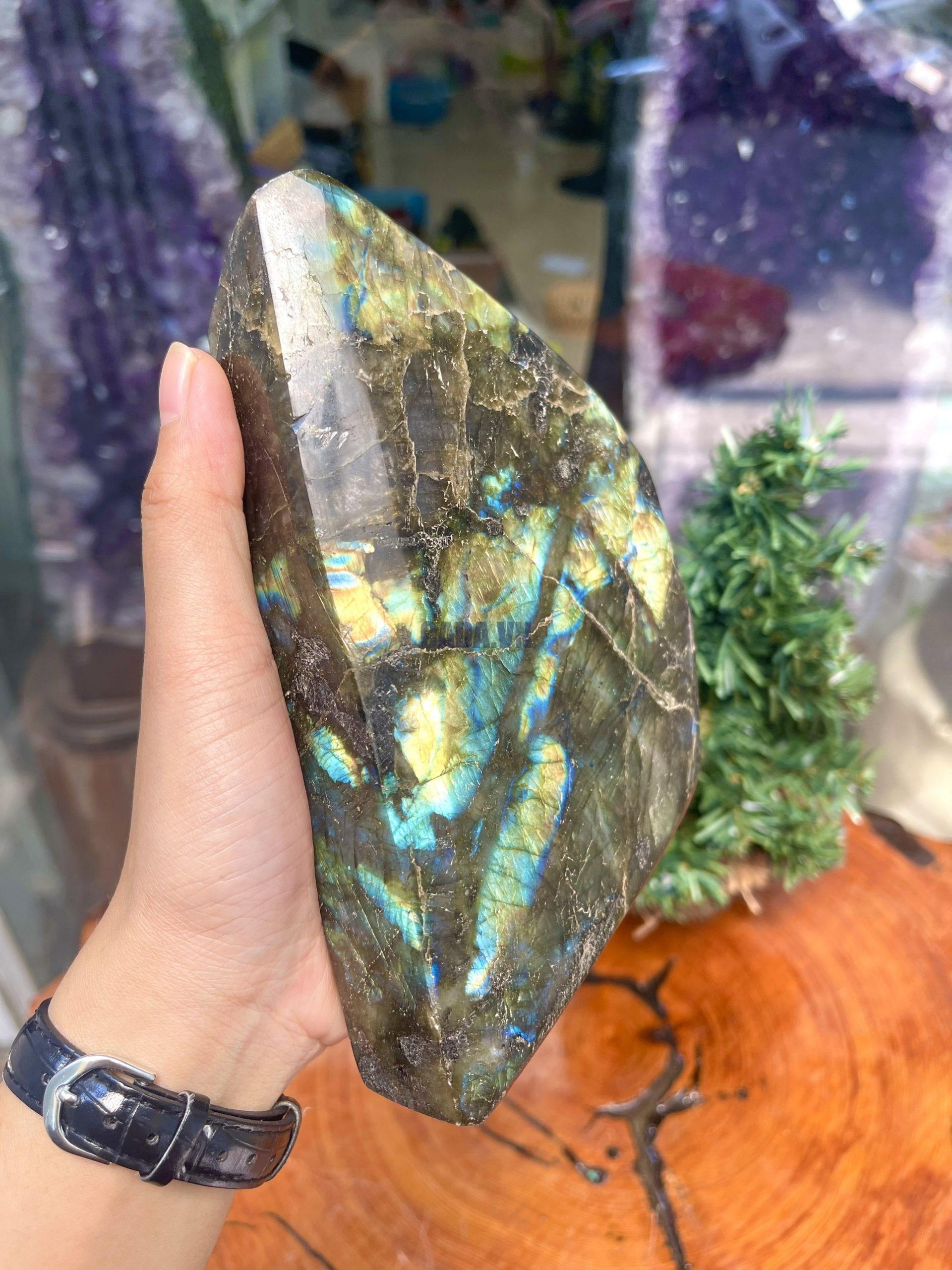 ĐÁ XÀ CỪ - HẮC NGUYỆT QUANG - Labradorite