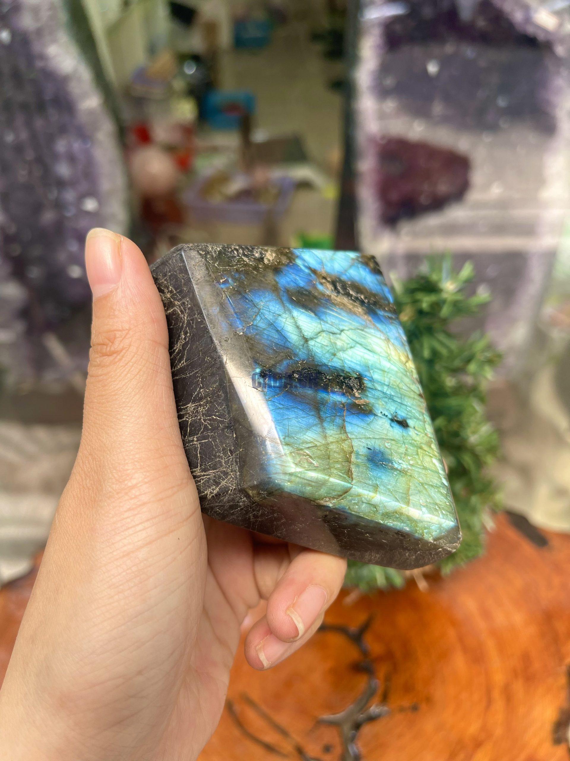 ĐÁ XÀ CỪ - HẮC NGUYỆT QUANG - Labradorite