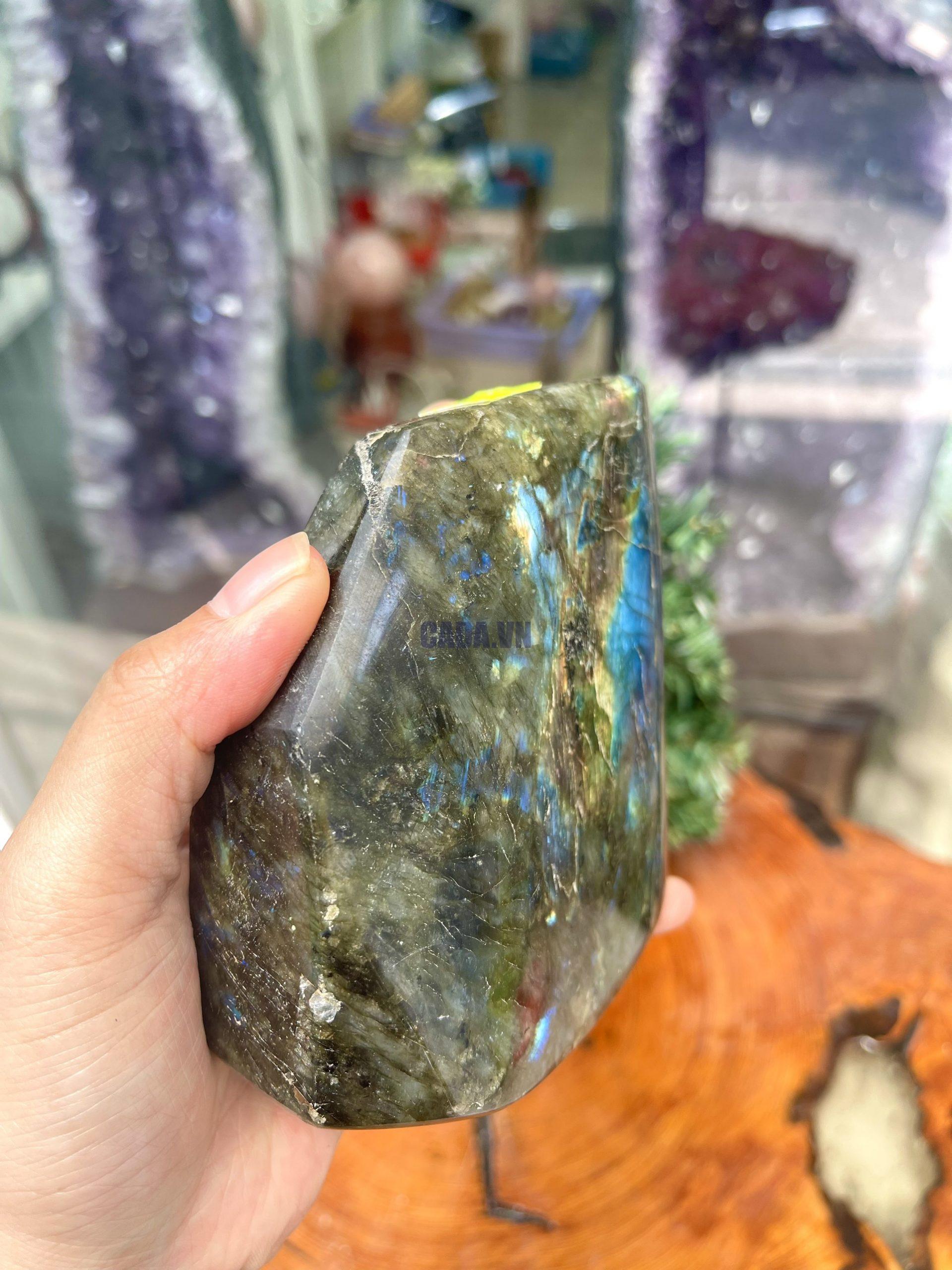 ĐÁ XÀ CỪ - HẮC NGUYỆT QUANG - Labradorite