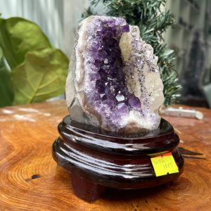 HỐC THẠCH ANH TÍM NHỎ – SMALL AMETHYST GEODE TU107