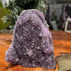 HỐC THẠCH ANH TÍM NHỎ – SMALL AMETHYST GEODE (TV275), KL: 0.792 KG, KT: 11×10 CM