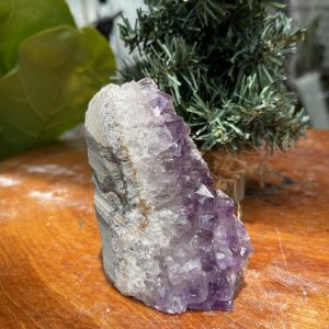 HỐC THẠCH ANH TÍM NHỎ – SMALL AMETHYST GEODE (TV271), KL: 0.45KG, KT: 10×5 CM