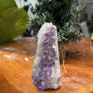 HỐC THẠCH ANH TÍM NHỎ – SMALL AMETHYST GEODE (TV271), KL: 0.45KG, KT: 10×5 CM