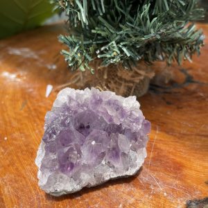 HỐC THẠCH ANH TÍM NHỎ – SMALL AMETHYST GEODE (TV265), KL: 0.29KG, KT: 7×7CM )