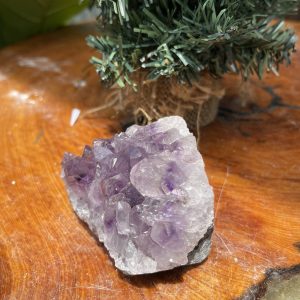 HỐC THẠCH ANH TÍM NHỎ – SMALL AMETHYST GEODE (TV265), KL: 0.29KG, KT: 7×7CM )