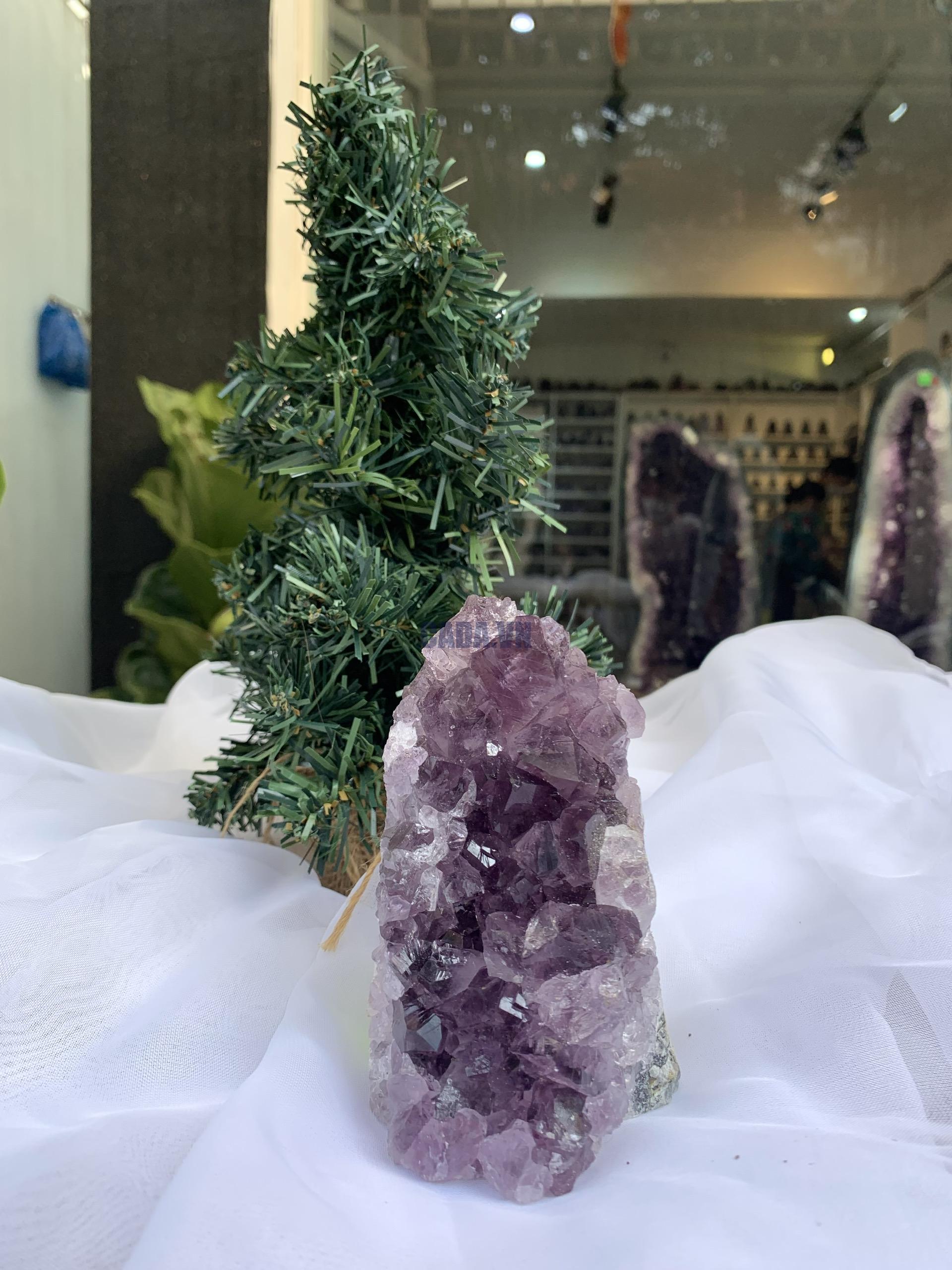HỐC THẠCH ANH TÍM NHỎ – SMALL AMETHYST GEODE (TV258), KL: 0.712KG, KT: 12x7 CM