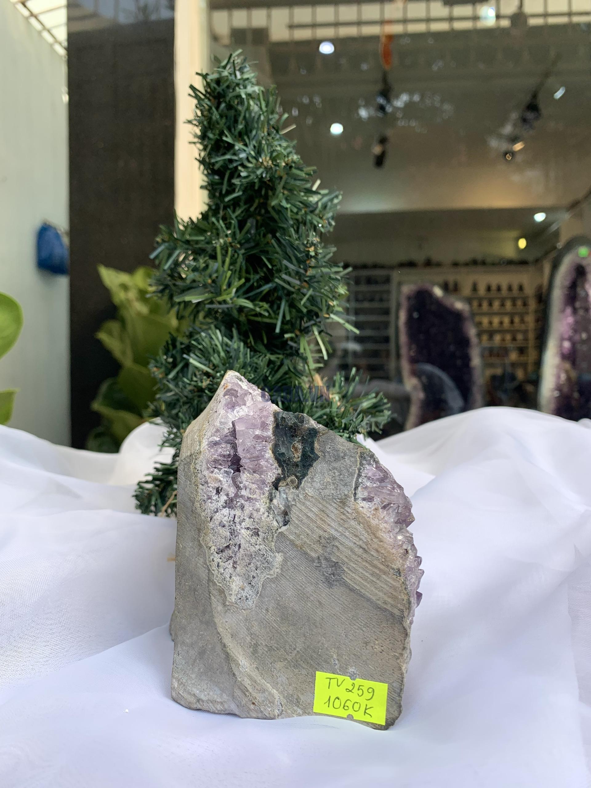 HỐC THẠCH ANH TÍM NHỎ – SMALL AMETHYST GEODE (TV259), KL: 1.058KG, KT: 12x13 CM