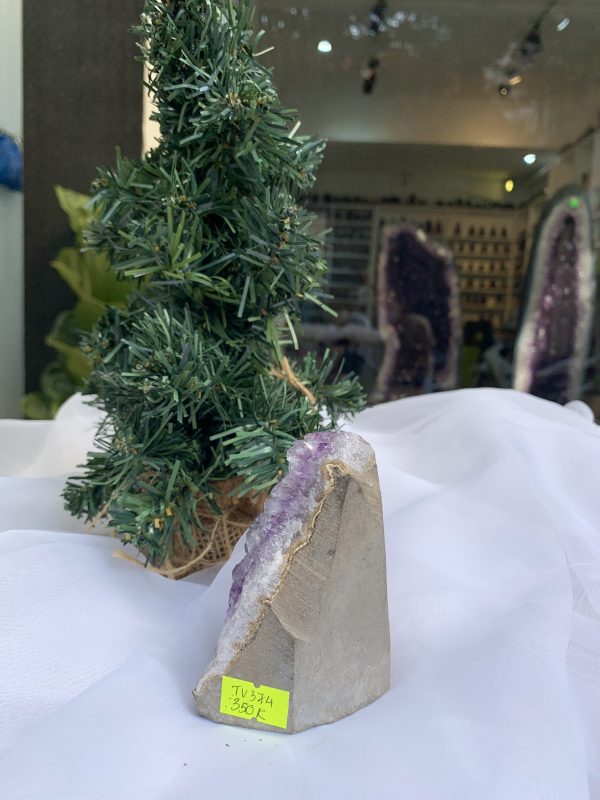 HỐC THẠCH ANH TÍM NHỎ – SMALL AMETHYST (TV374), KL: 0.35 KG, KT: 9 x 6 CM 