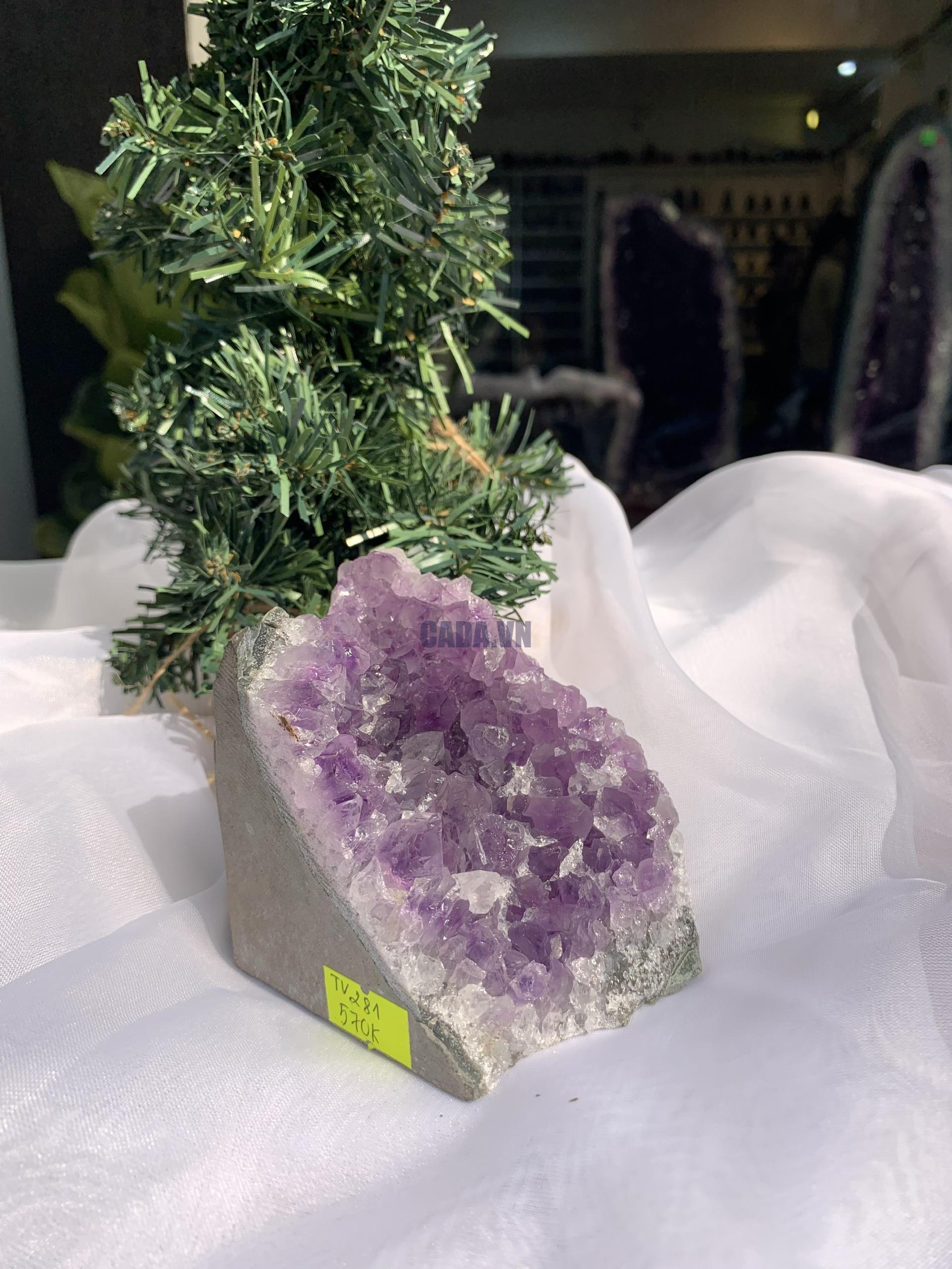 HỐC THẠCH ANH TÍM NHỎ – SMALL AMETHYST GEODE (TV281), KL: 0.568KG, KT: 10x7 CM