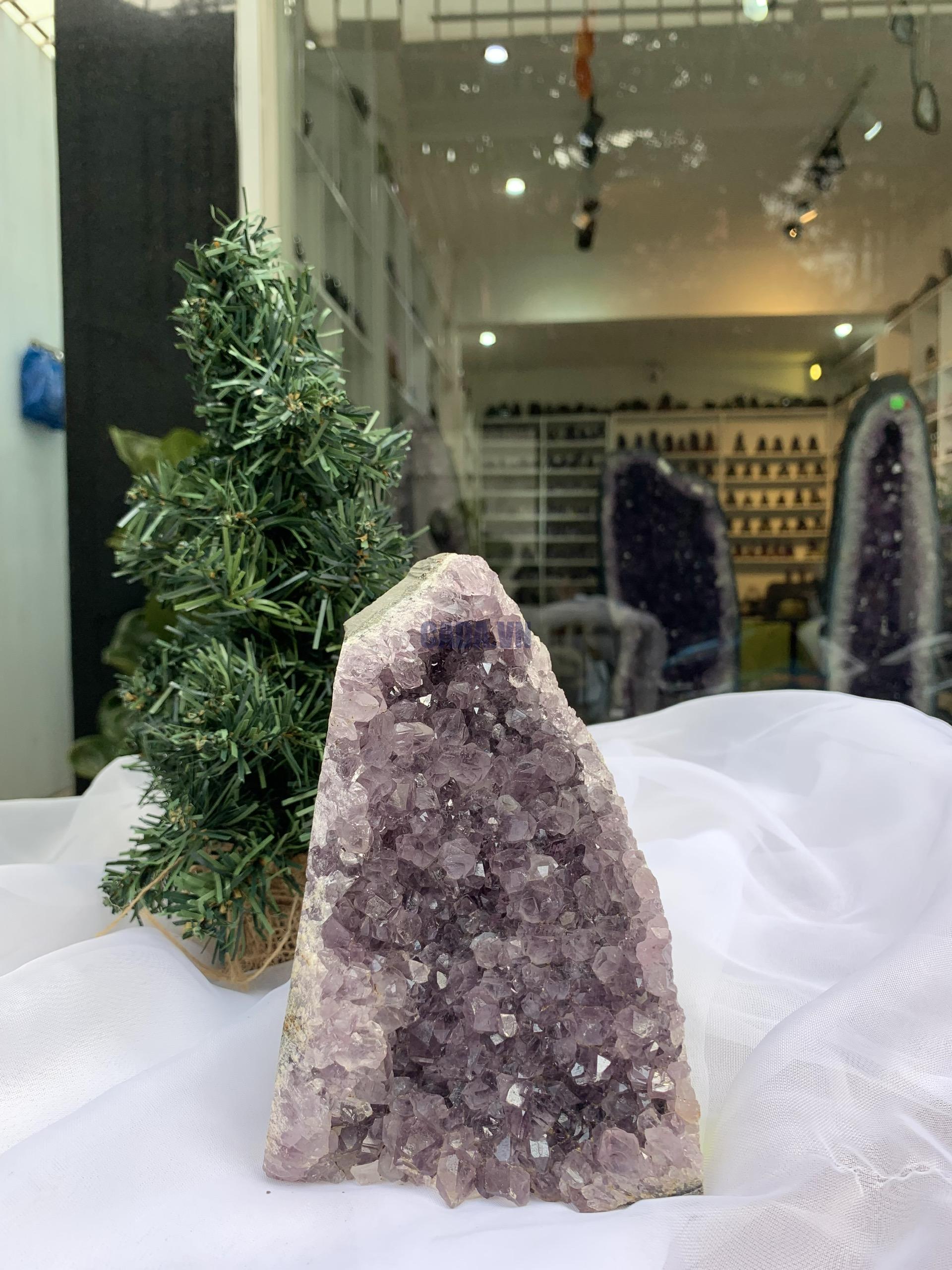 HỐC THẠCH ANH TÍM NHỎ – SMALL AMETHYST GEODE (TV309), KL: 1.47 KG, KT: 16 x 10 CM