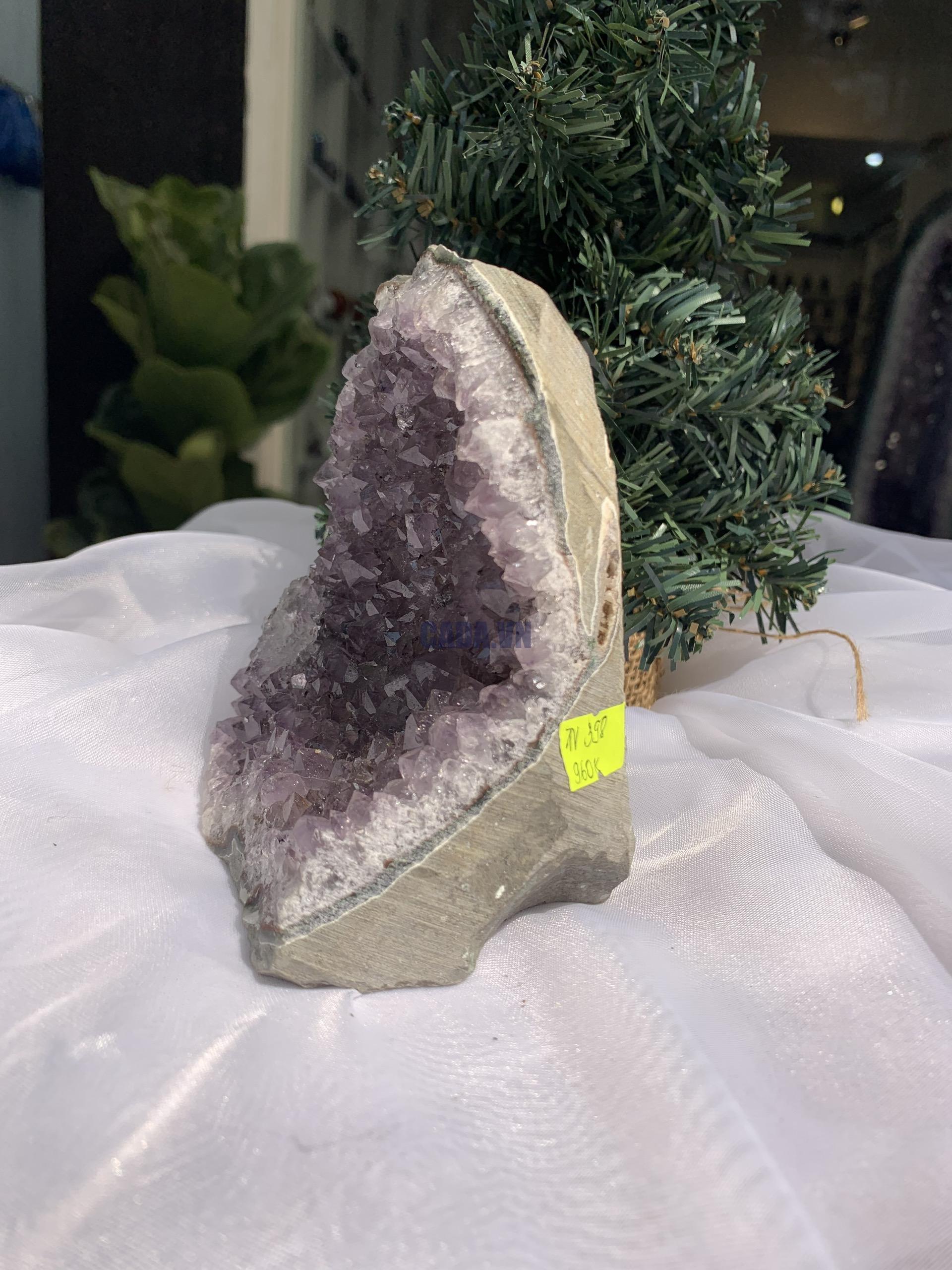 HỐC THẠCH ANH TÍM NHỎ – SMALL AMETHYST (TV398), KL: 0.96KG, KT: 12.2 x 10 CM