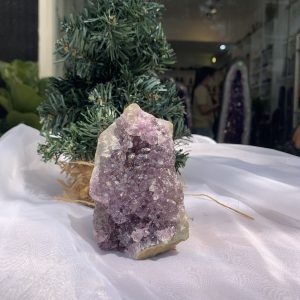 HỐC THẠCH ANH TÍM NHỎ – SMALL AMETHYST (TV394), KL: 0.408KG, KT: 9.7x 6 CM