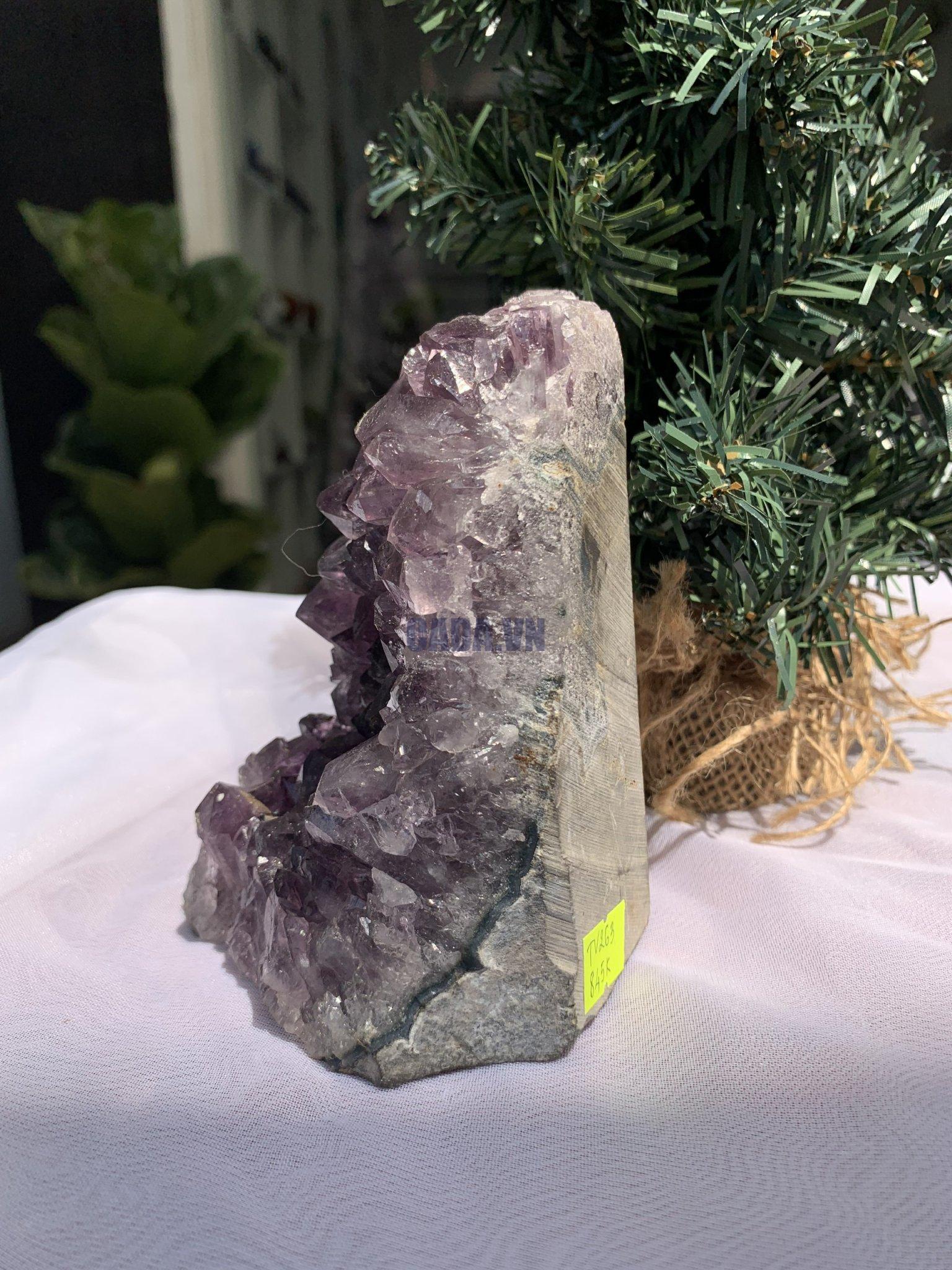 HỐC THẠCH ANH TÍM NHỎ – SMALL AMETHYST GEODE (TV263), KL: 0.842KG, KT: 13x8 CM