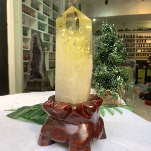 TRỤ ĐÁ THẠCH ANH VÀNG - CHẤT TRONG, KL: 1.516KG, CAO 25.5CM (TVL30)