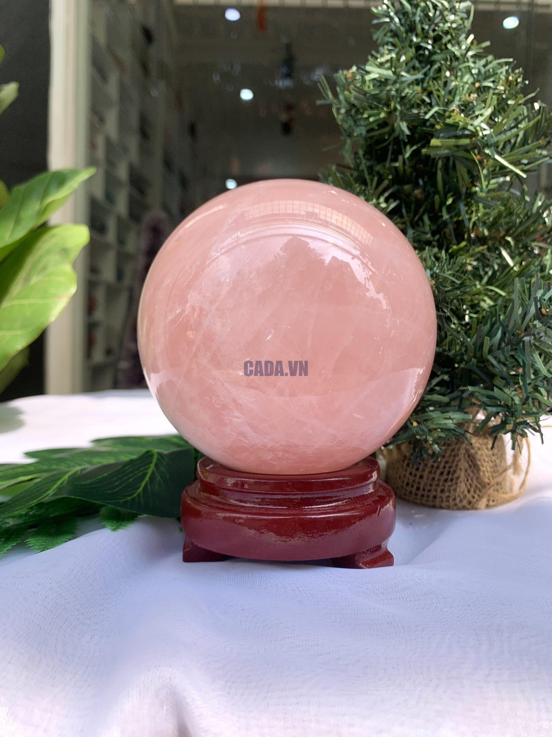 Bi cầu Thạch Anh Hồng – Rose Quartz Sphere (BH83), ĐK: 10,3CM, KL: 1,516KG 