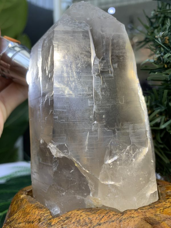 TRỤ THẠCH ANH KHÓI THÔ- RAW SMOKY QUARTZ POINT (TAK01), KL:0.588, KT: 16.7x7CM