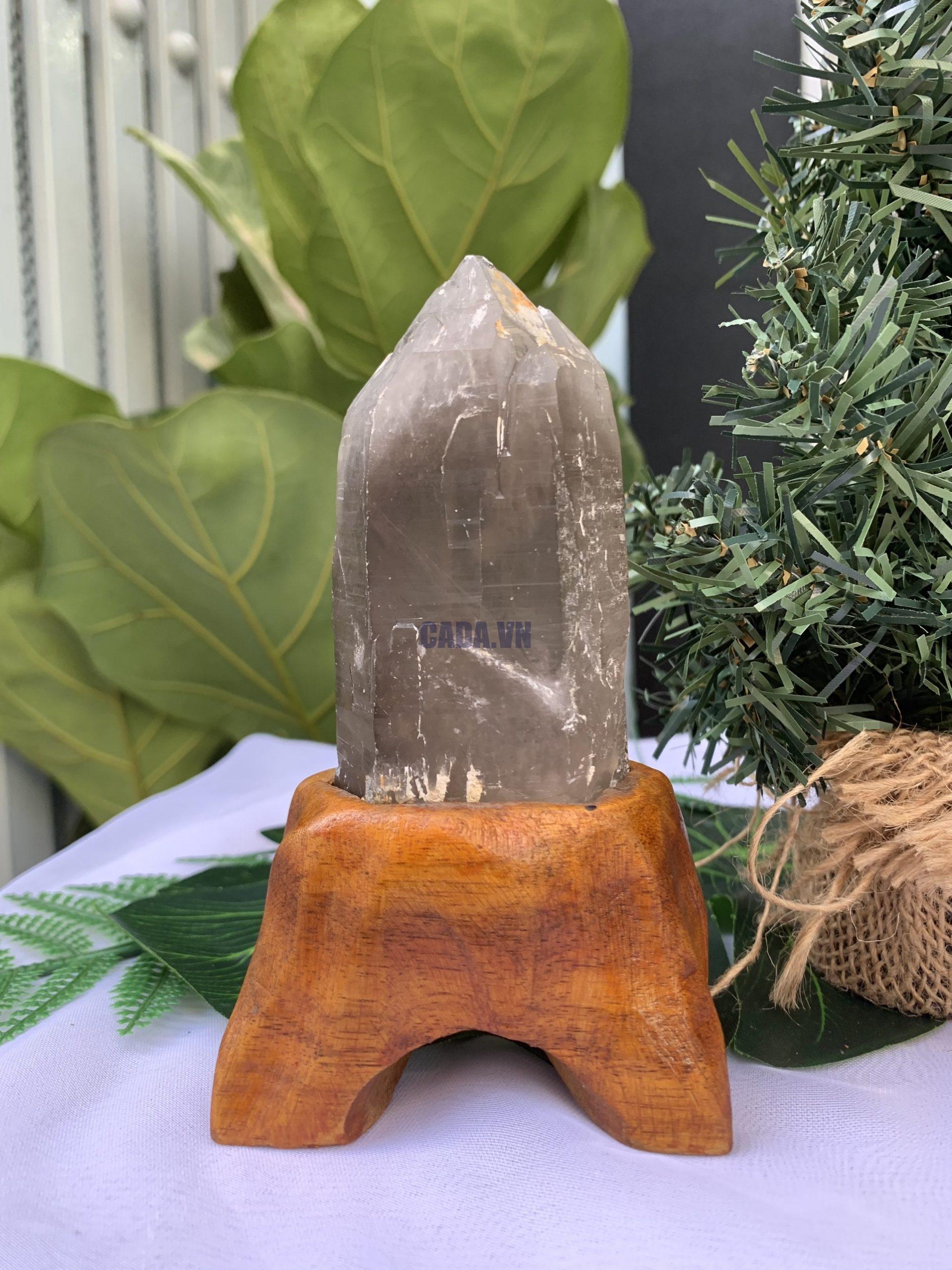 TRỤ THẠCH ANH KHÓI THÔ- RAW SMOKY QUARTZ POINT (TAK18), KL:0.280KG, KT: 14.2x5.3CM