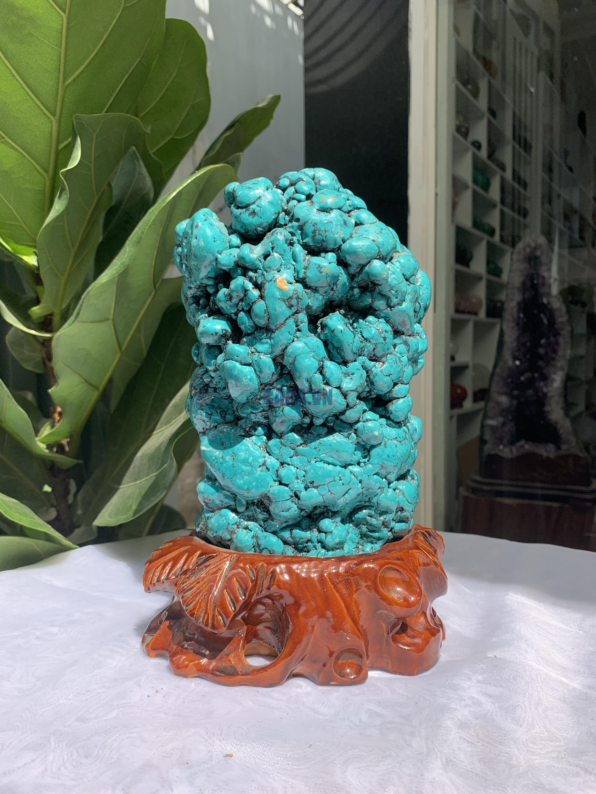 Đá Lam Ngọc – Turquoise (LN08), KL: 3.642 KG, KT: 25.7×13CM