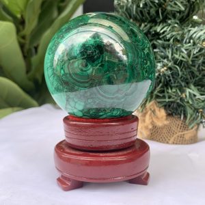 Bi cầu đá Lông Công – Đá Khổng Tước – Malachite Sphere, ĐK: 7.8 CM, KL: 0.940 KG (MLC29)