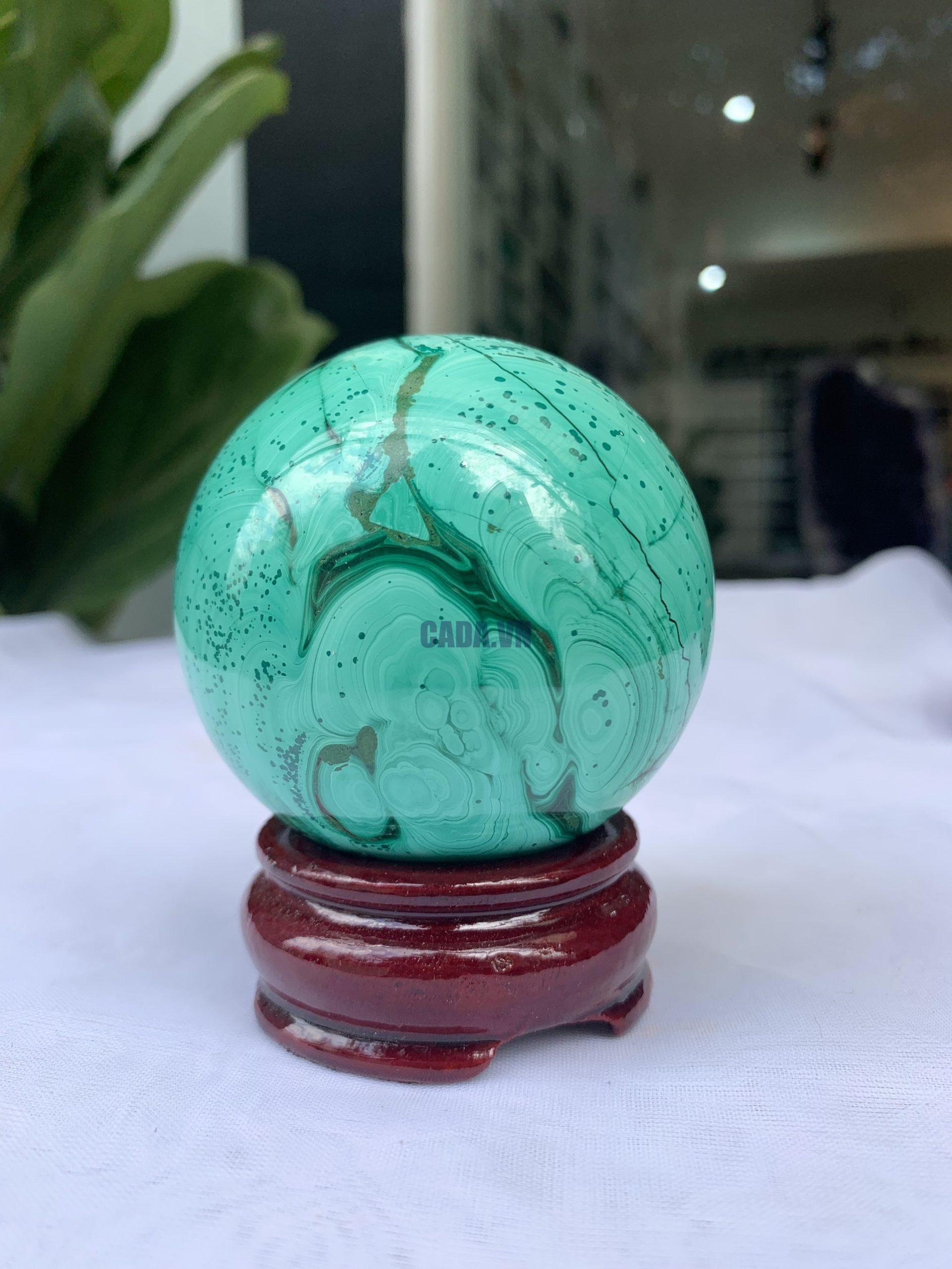 Bi cầu đá Lông Công – Đá Khổng Tước – Malachite Sphere, ĐK: 6.8 CM, KL: 0.546 KG (MLC22)