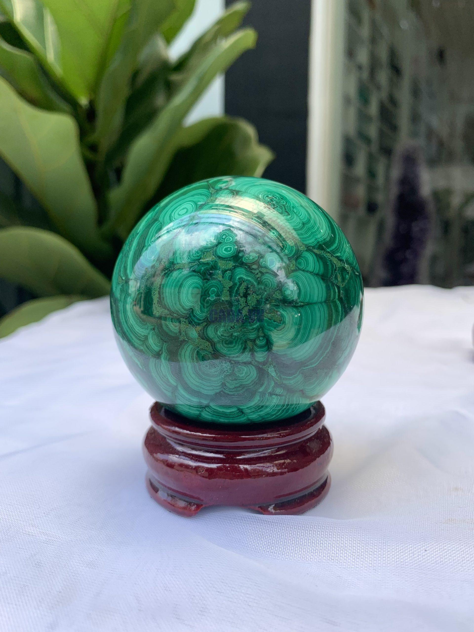 Bi cầu đá Lông Công – Đá Khổng Tước – Malachite Sphere, ĐK: 7 CM, KL: 0.628 KG (MLC23)