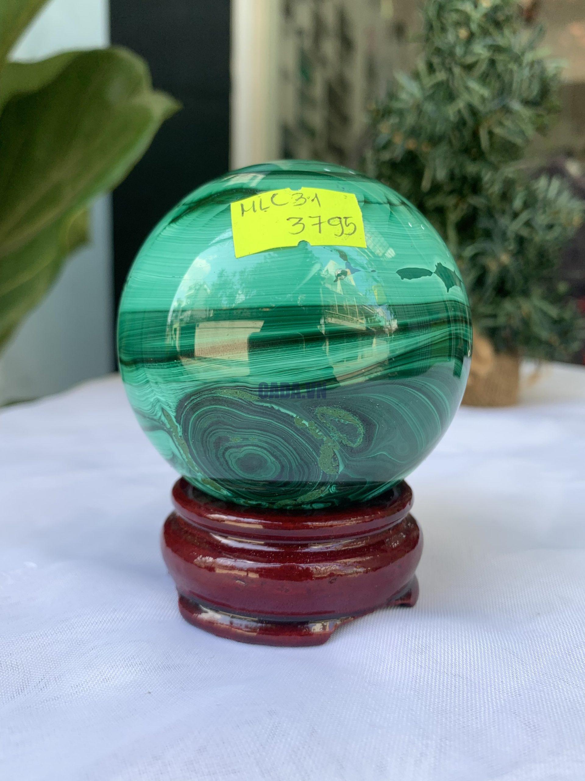 Bi cầu đá Lông Công – Đá Khổng Tước – Malachite Sphere, ĐK: 6.9 CM, KL: 0.632 KG (MLC31) 