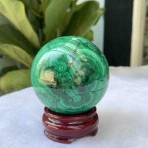 Bi cầu đá Lông Công – Đá Khổng Tước – Malachite Sphere, ĐK: 7.1 CM, KL: 0.688 KG (MLC26)