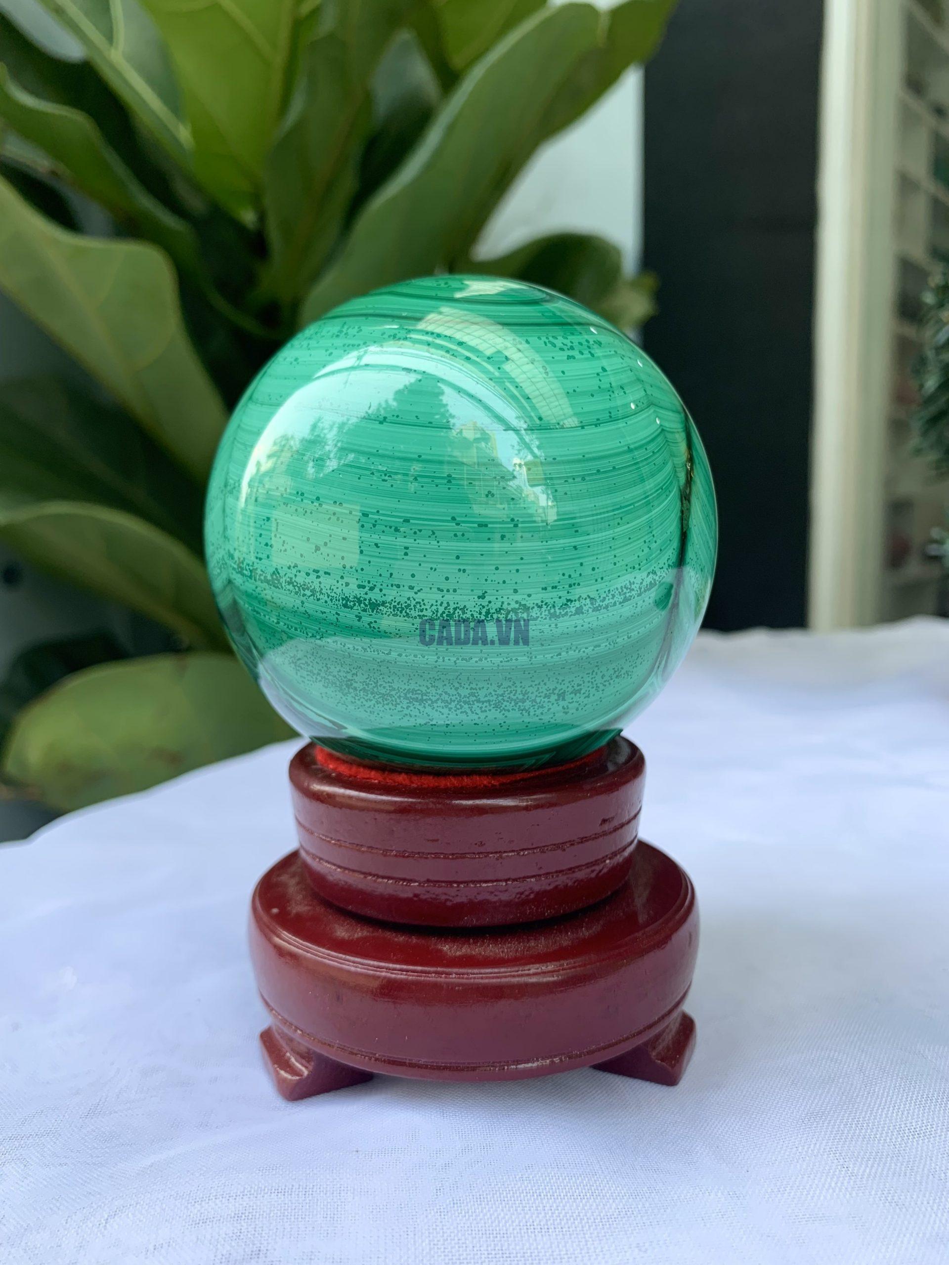 Bi cầu đá Lông Công – Đá Khổng Tước – Malachite Sphere, ĐK: 7.5 CM, KL: 0.840 KG (MLC21)