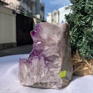 HỐC THẠCH ANH TÍM NHỎ – SMALL AMETHYST GEODE (TV407), KL: 2.216KG, KT: 13,2x10,5 CM