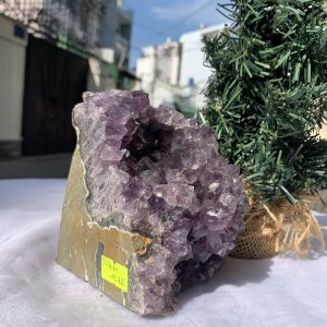HỐC THẠCH ANH TÍM NHỎ – SMALL AMETHYST GEODE (TV411), KL: 1.572KG, KT: 11,5x9,5 CM