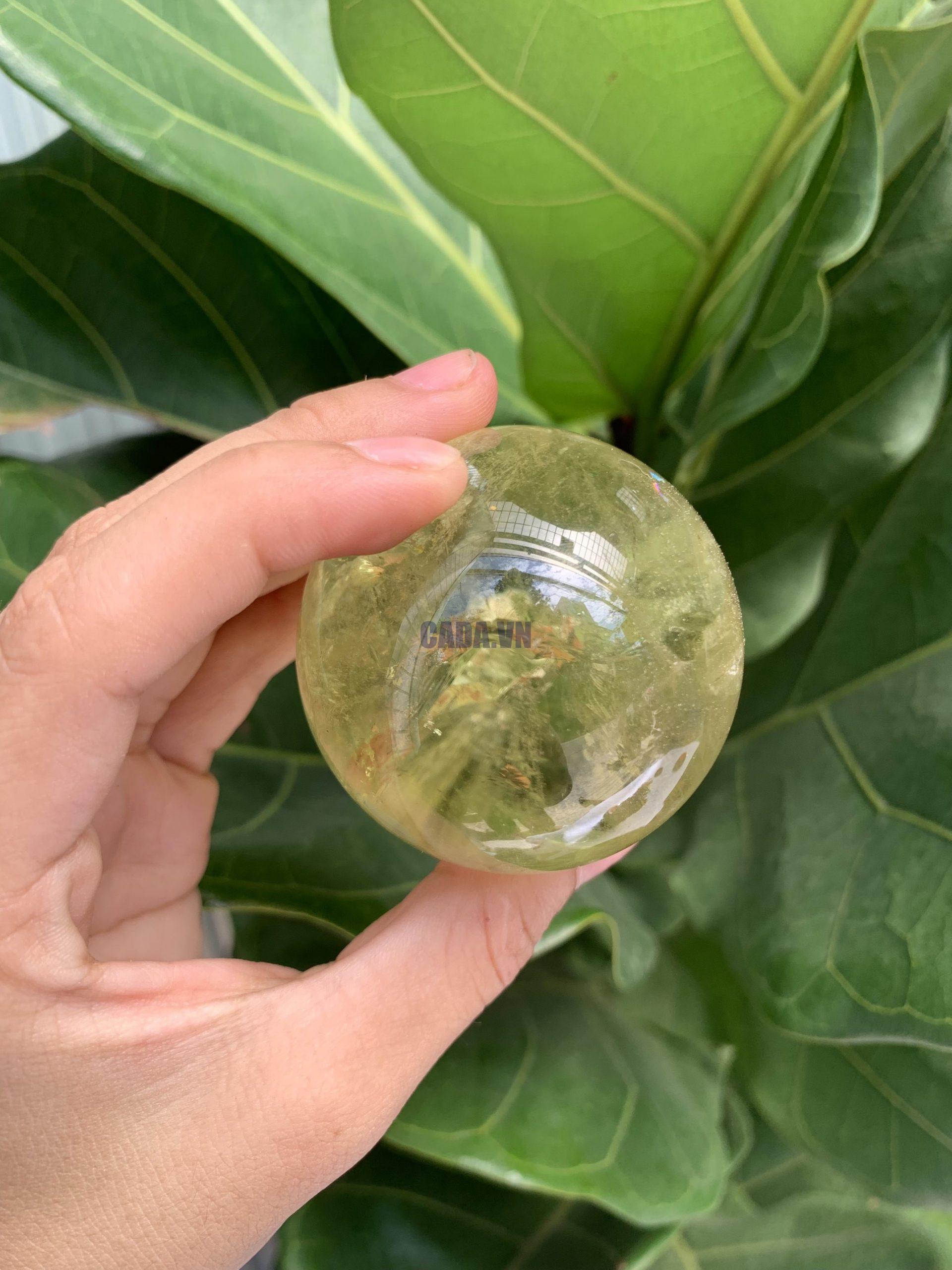 BI CẦU THẠCH ANH VÀNG – Citrine Sphere KL: 0,21 KG; ĐK: 5,3 cm (V23)