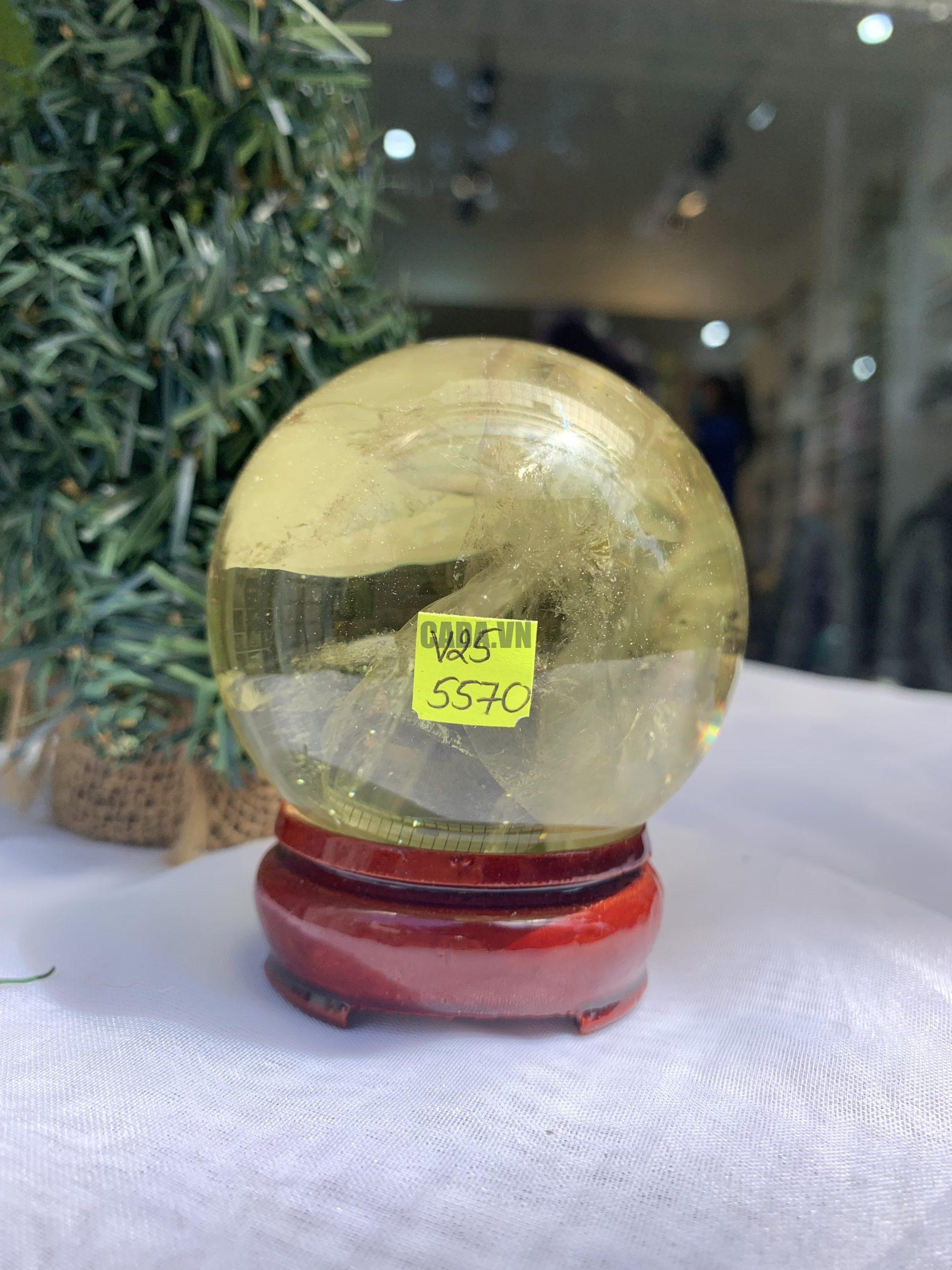 BI CẦU THẠCH ANH VÀNG – Citrine Sphere KL: 0,464 KG; ĐK: 6,9 cm (V25)