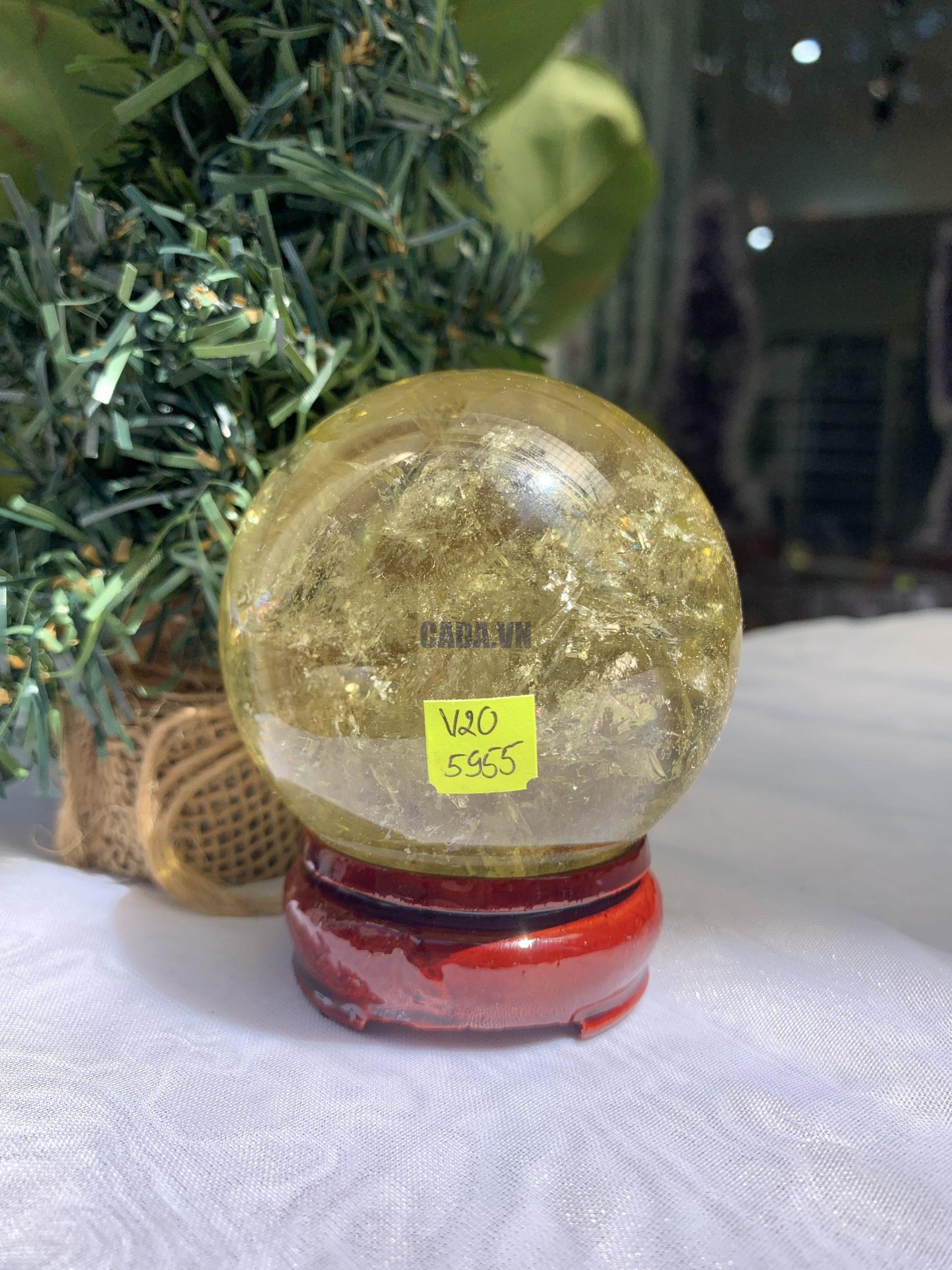 BI CẦU THẠCH ANH VÀNG – Citrine Sphere KL: 0,496 KG; ĐK: 7,1 cm (V20)