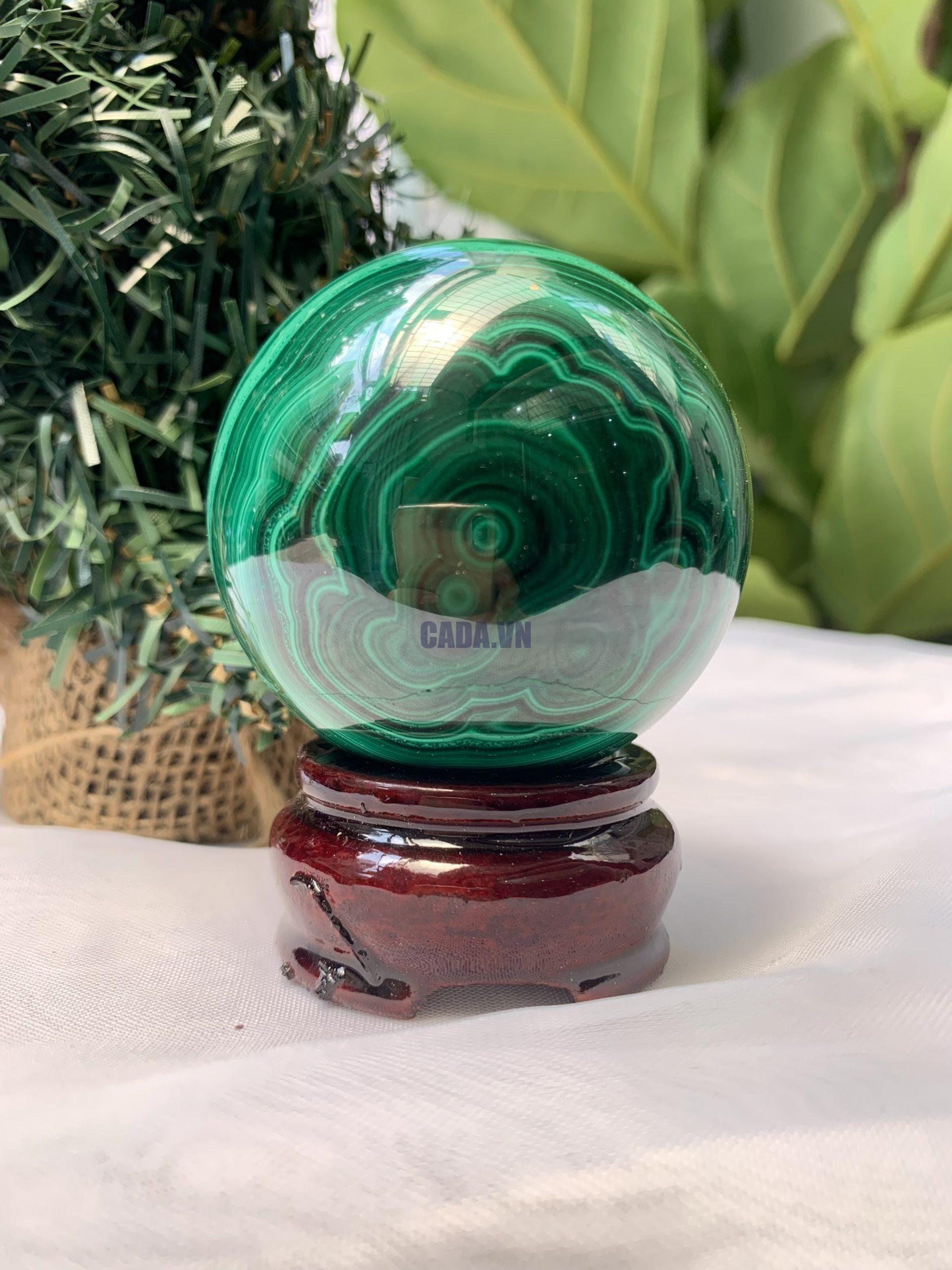 Bi cầu đá Lông Công – Đá Khổng Tước – Malachite Sphere, ĐK: 5.8 CM, KL: 0.392 KG (MLC59)