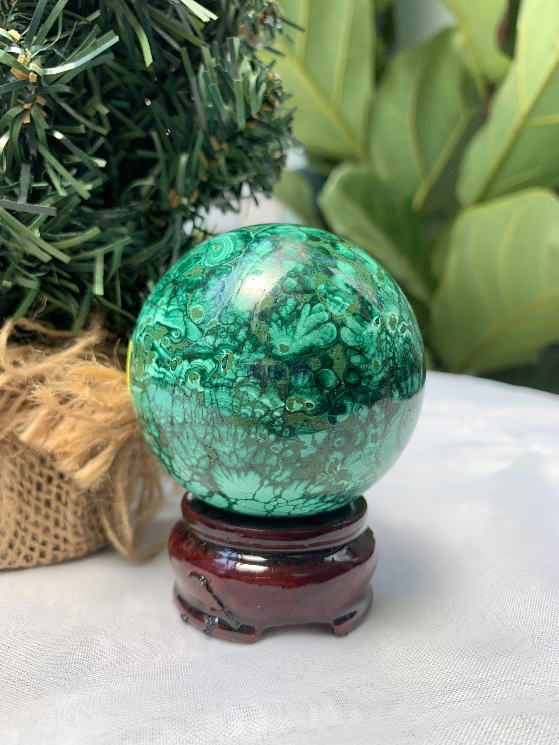 Bi cầu đá Lông Công – Đá Khổng Tước – Malachite Sphere, ĐK: 6.1 CM, KL: 0.424 KG (MLC34)