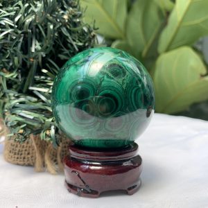 Bi cầu đá Lông Công – Đá Khổng Tước – Malachite Sphere, ĐK: 5.8 CM, KL: 0.392 KG (MLC37)