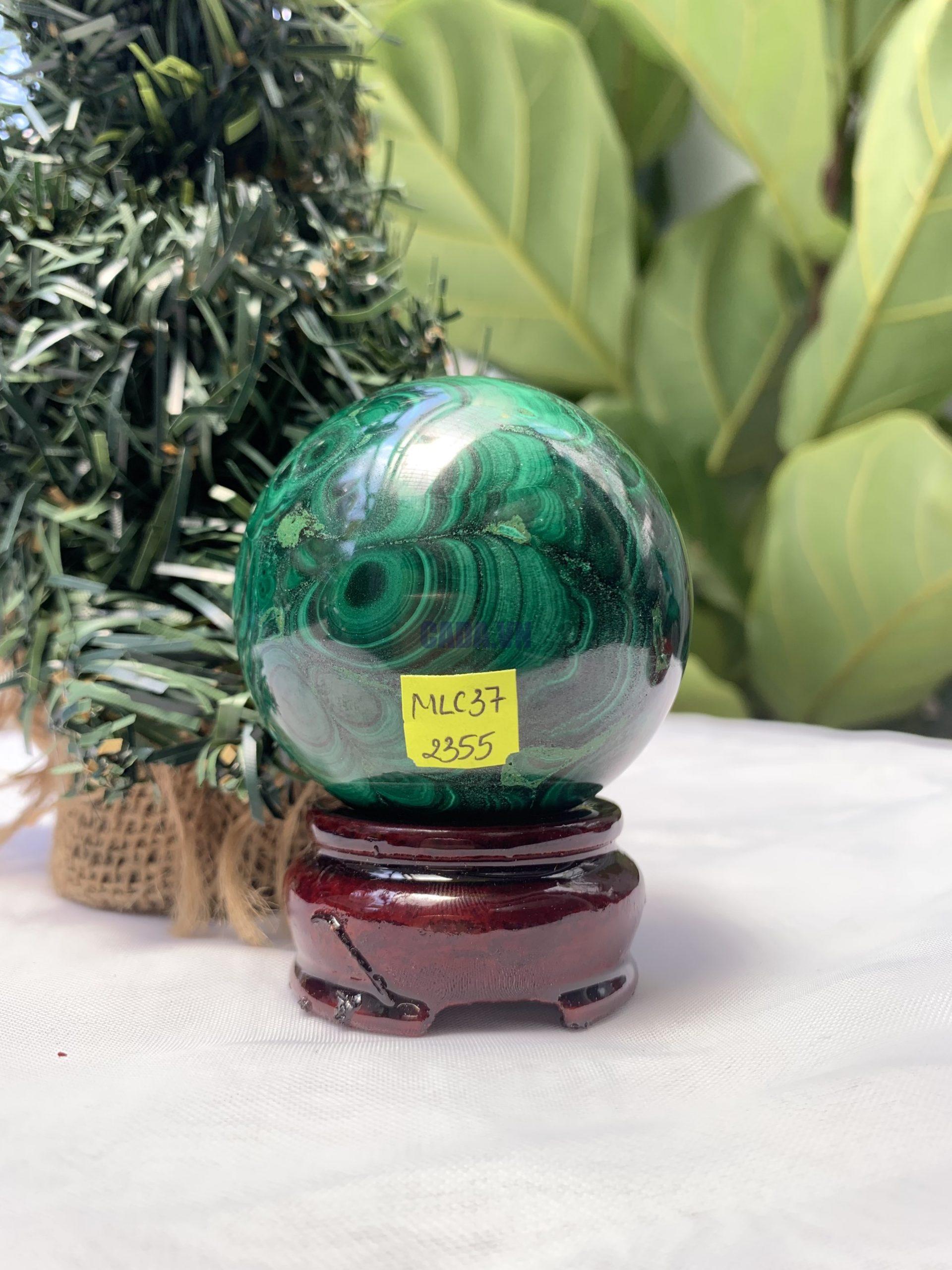 Bi cầu đá Lông Công – Đá Khổng Tước – Malachite Sphere, ĐK: 5.8 CM, KL: 0.392 KG (MLC37)