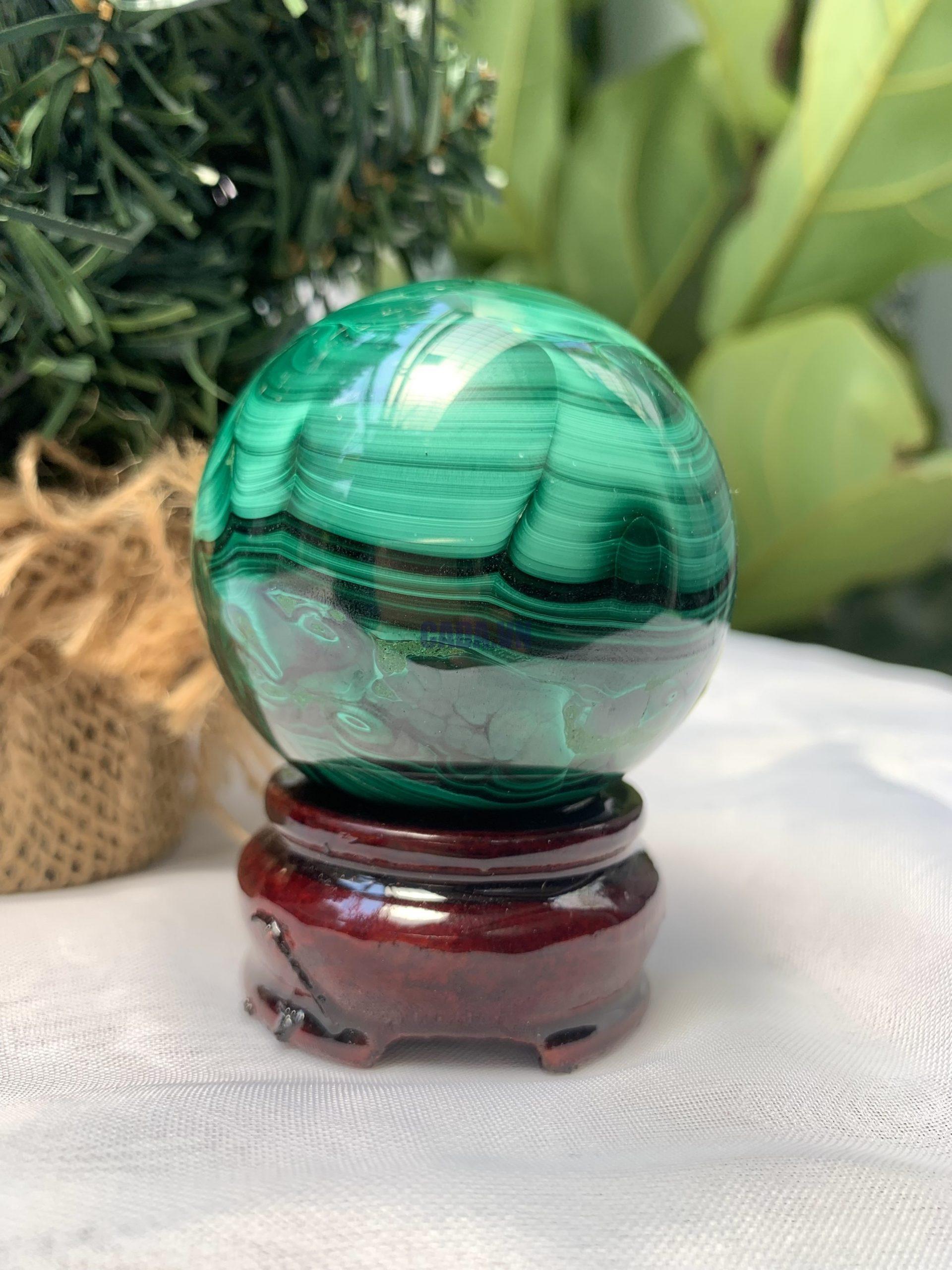Bi cầu đá Lông Công – Đá Khổng Tước – Malachite Sphere, ĐK: 5.5 CM, KL: 0.352 KG (MLC48)