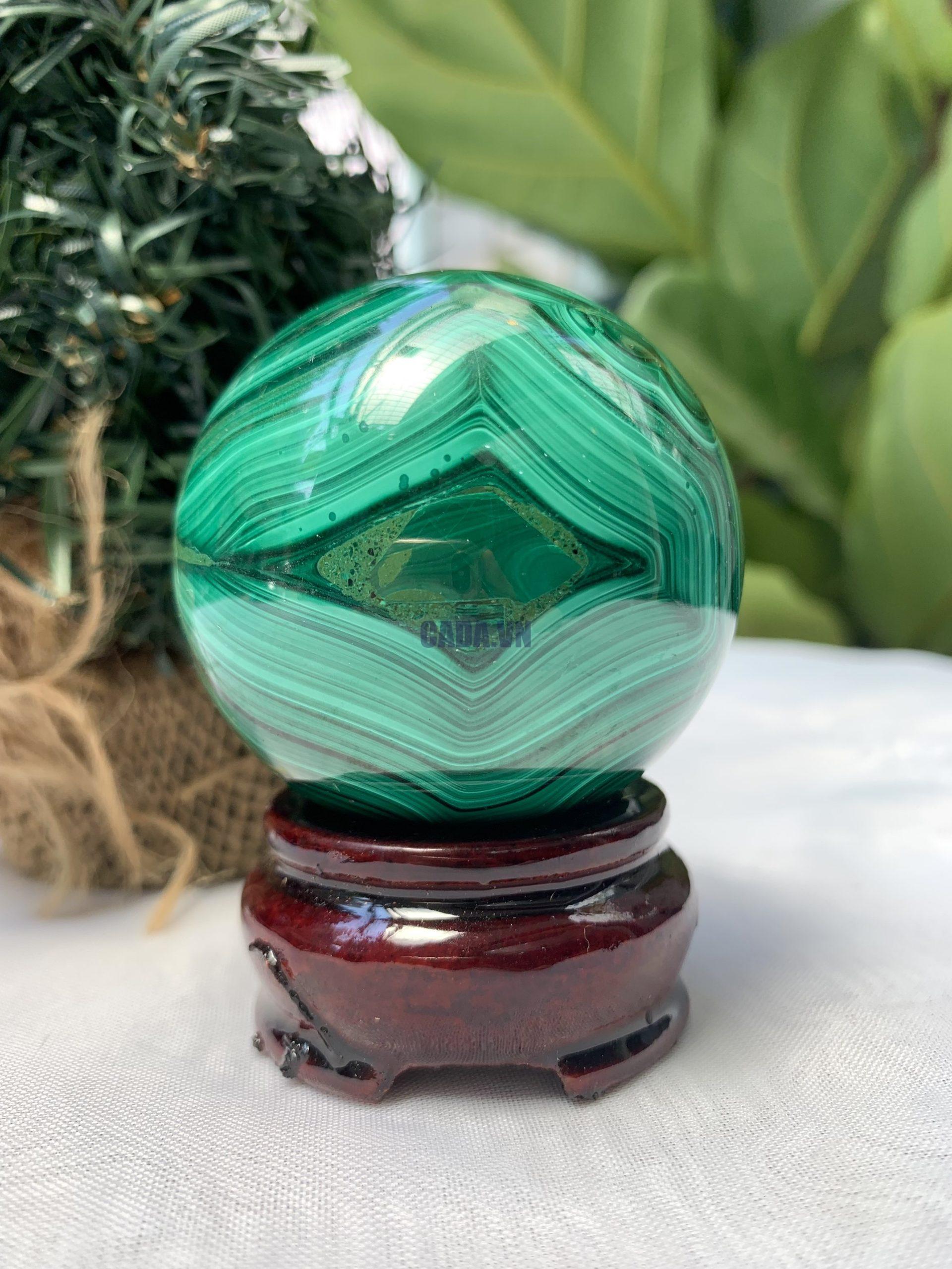 Bi cầu đá Lông Công – Đá Khổng Tước – Malachite Sphere, ĐK: 5.5 CM, KL: 0.338 KG (MLC50)