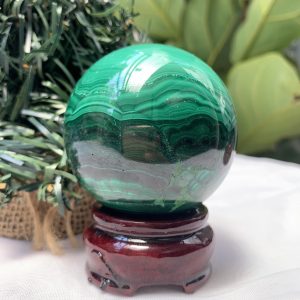 Bi cầu đá Lông Công – Đá Khổng Tước – Malachite Sphere, ĐK: 5.7 CM, KL: 0.394 KG (MLC51)