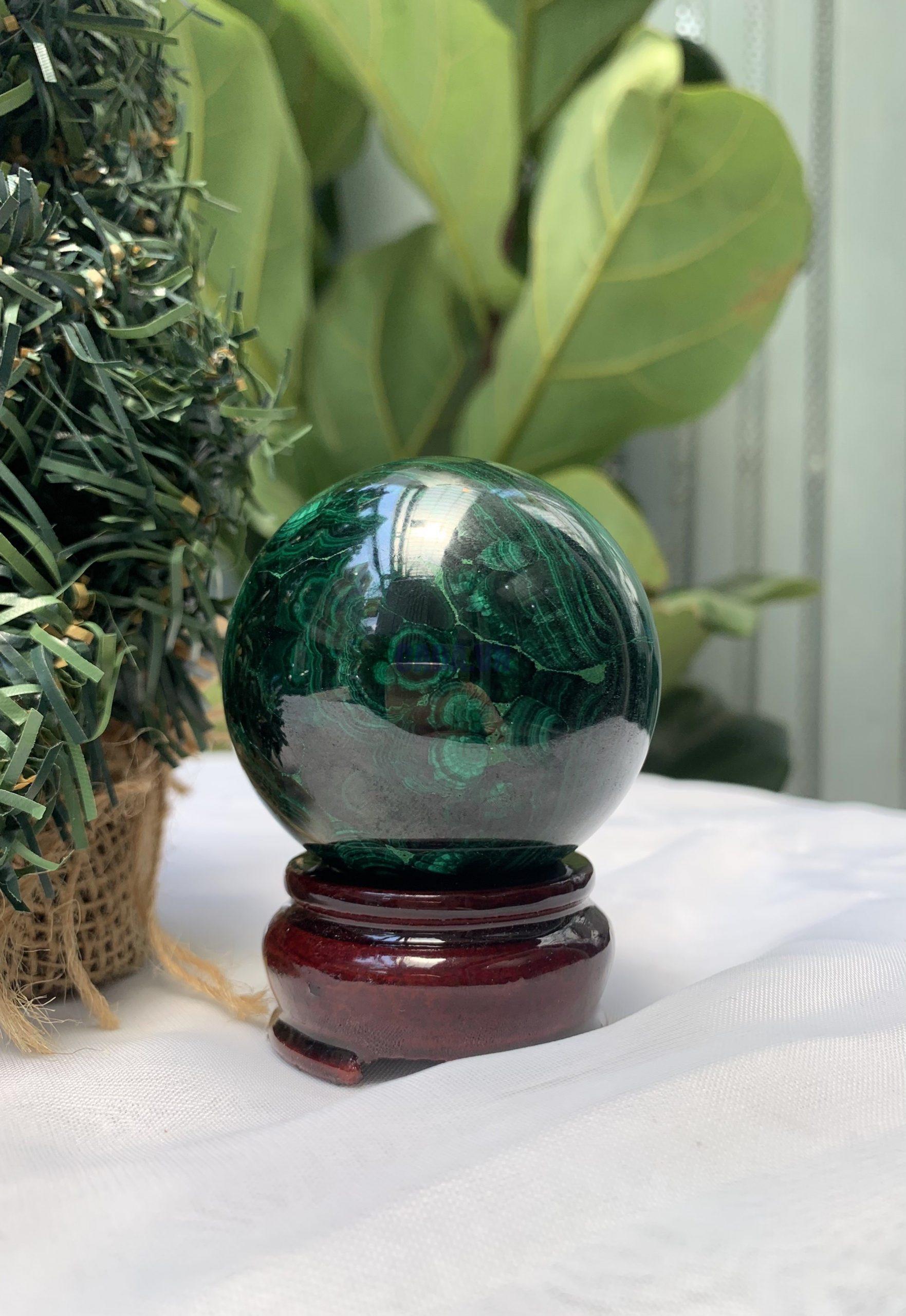 Bi cầu Đá Khổng Tước – Malachite Sphere, ĐK: 5.7 CM, KL: 0.38 KG (MLC53)
