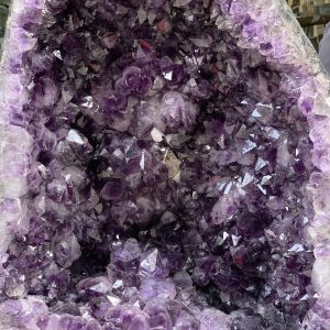 Hốc Thạch Anh Tím – Amethyst Geode (T126), KT: 58,5x36x12,2CM, KL: 60,4KG