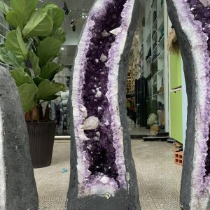 Hốc Thạch Anh Tím – Amethyst Geode (T133), KT: 96x25x8,5CM, KL: 77,3KG